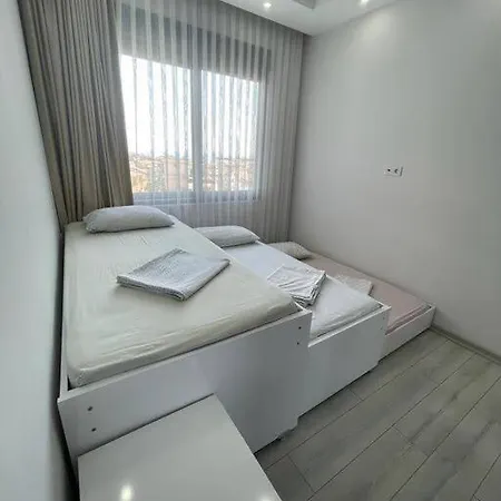 Seda Tower 1+1 море 300 метров Appartamento *